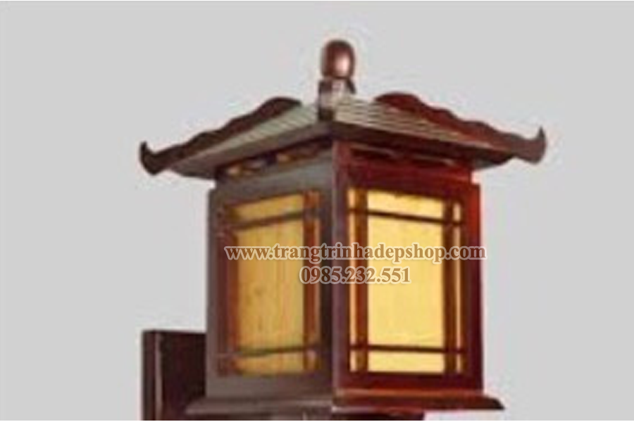 den-treo-tuong-khung-go-mau-08-trangtrinhadepshop