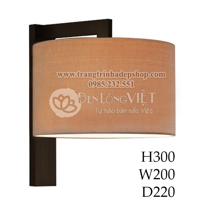 den-treo-tuong-khung-go-mau-15-trangtrinhadepshop
